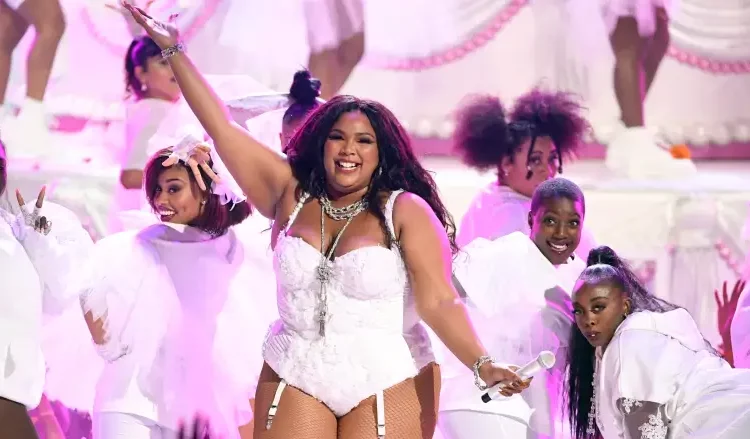 Lizzo & Live Nation donate $1 million to Planned Parenthood amid overturn of Roe vs Wade