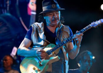 Carlos Santana