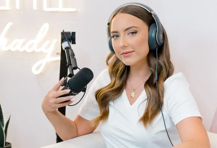 Eminem’s Daughter Is Getting Ready To Release A New Podcast “Just A Little Shady”