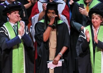 Naomi Campbell earns an honorary doctorate for work in fashion