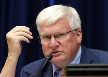 Teen sets Congressman’s office on fire over TikTok ban